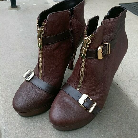 BCBG wish booties  - Picture 1 of 4